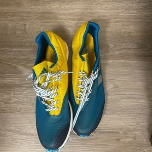 Adidas spikeless XC Racers